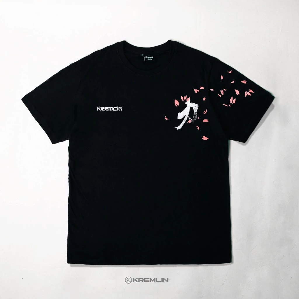 KREMLIN T-Shirt Kaos Black - MANTRA